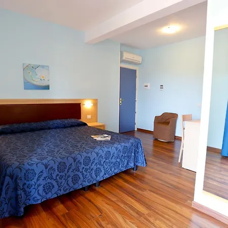 Hotel Grifone 3*